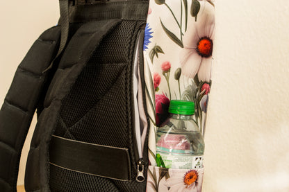 MultiPocket Rucksack Rolltop mit Blumendesign – Handmade in Deutschland